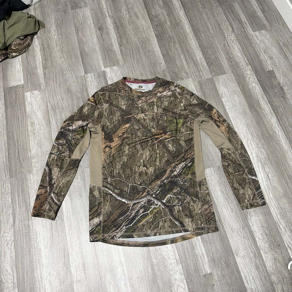 Mossy Oak Men's Long Sleeve Performance Flex Hunting Camouflage Tee Shirt